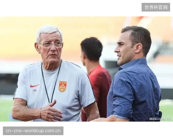 单一的进攻模式容易被对手预判，卡纳瓦罗需要丰富球队的战术套路。